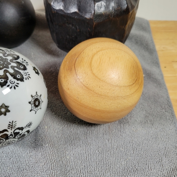 Home Decor Balls Decrotive Home Accessories - Picture 3 of 9